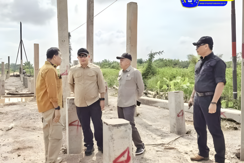 Dinamika Kepemimpinan Lokal dalam Pembangunan Daerah