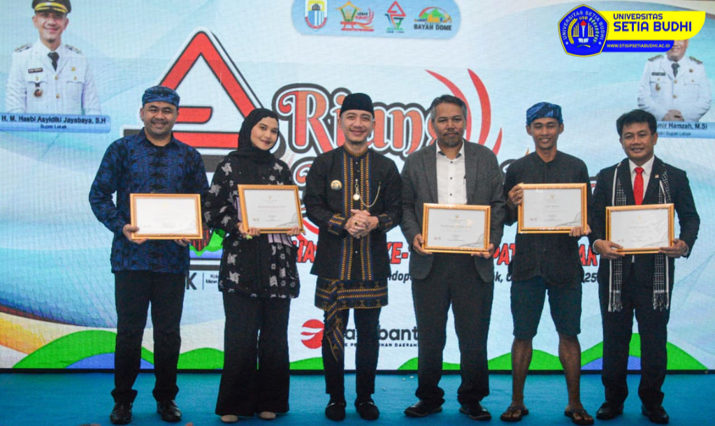 Mahasiswa dan Alumni Universitas Setia Budhi Raih Penghargaan