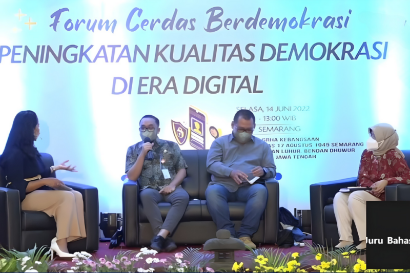 Demokrasi: Apakah Demokrasi Masih Relevan di Era Teknologi Tinggi?