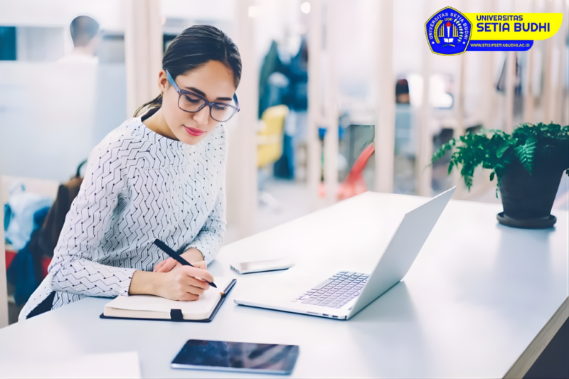 Policy Analyst Multinasional: Karir sebagai Policy Analyst di Perusahaan Swasta Multinasional