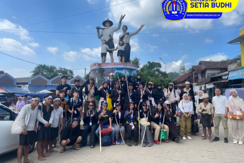 Teknik Kimia USBR Berkolaborasi dengan Dosen Ilmu Komunikasi Universitas Esa Unggul Gelar Pengabdian kepada Masyarakat di Baduy